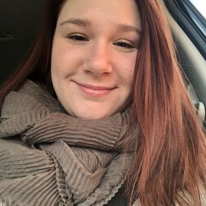 Meet your Posher, Brittany